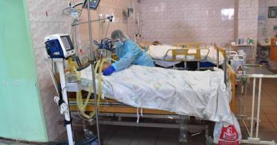COVID-19 не сбавляет обороты: в Мапиуполи умер младенец, а в Николаеве развернули дополнительный госпиталь