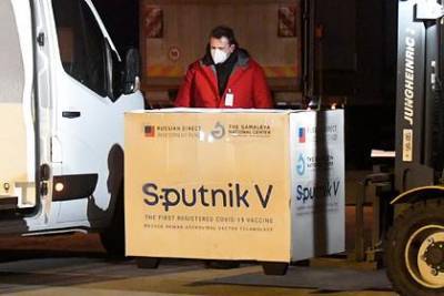 Правительство Словакии распалось из-за поставок «Спутник V»