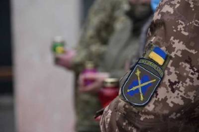Рада на ближайшем заседании отреагирует на гибель военнослужащих на Донбассе, - Разумков