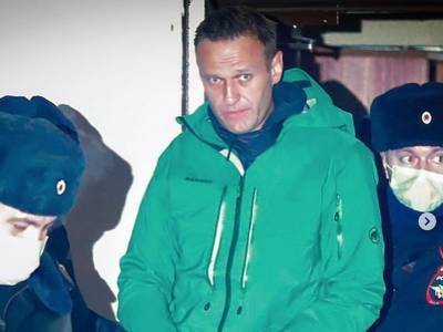 Сванидзе: Навального нужно освобождать и лечить, иначе это плохо закончится