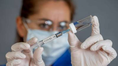 Ватикан вакцинирует бездомных от COVID-19 вакциной Pfizer