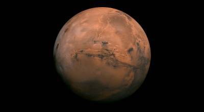 NASA опубликовало впечатляющее фото марсианских дюн, покрытых изморозью
