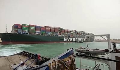 Доставка товаров с AliExpress не подорожает из-за блокировки Суэцкого канала