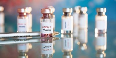 С производителей вакцин против COVID-19 сняли ответственность: закон вступил в силу