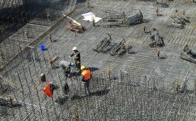 Дефицит рабочих на стройках в России достигает 2 млн человек