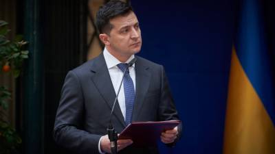 Зеленский отстранил от должности главу Конституционного суда Украины