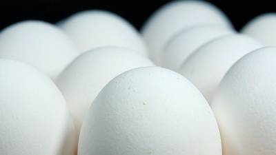 Российский диетолог объяснил, чем опасны куриные яйца