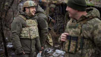 Зеленский предложил гражданам Украины готовиться к партизанской войне