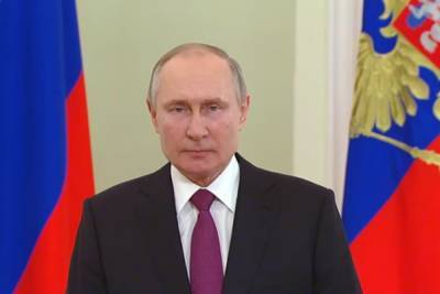 Владимир Путин поздравил сотрудников Росгвардии с профессиональным праздником