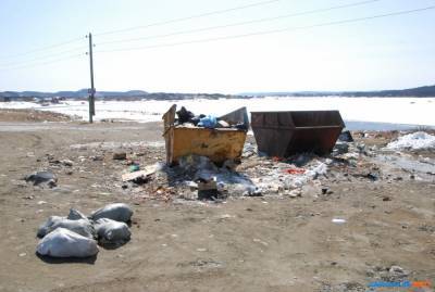 Контраст природы и мусора в Охотском портит сахалинцам впечатление от отдыха