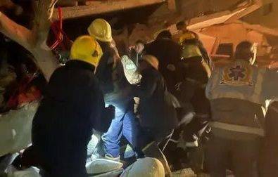 В Каире обрушилось десятиэтажное здание: найдено восемь погибших и 29 раненых