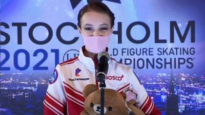 Анна Щербакова призналась, что ей не хватало гимна России на церемонии награждения ЧМ