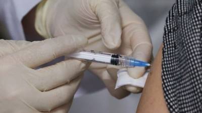 «Вернуться к нормальной жизни»: Анна Чапман призвала россиян вакцинироваться