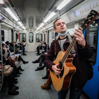 В Москве зафиксирован рекорд поездок на метро с начала пандемии