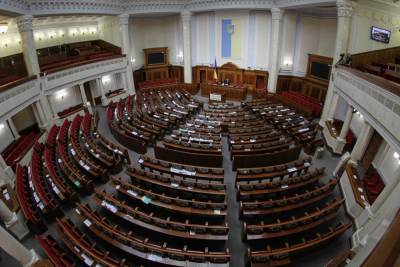 Украинский парламент может провести внеочередное заседание из-за эскалации в Донбассе