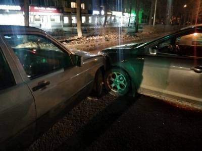 Автоледи стала виновницей столкновения иномарок в Липецке