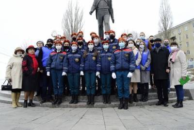 В день гибели Гагарина саратовцы почтили память о нём