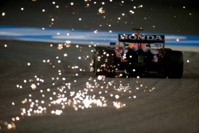 Ферстаппен выиграл квалификацию Гран-при Бахрейна: все результаты