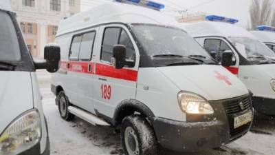 Daewoo Nexia превратилась в груду металла после ДТП на окраине Воронежа