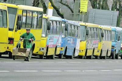 Решение о подорожании проезда в маршрутках приняли в Киеве