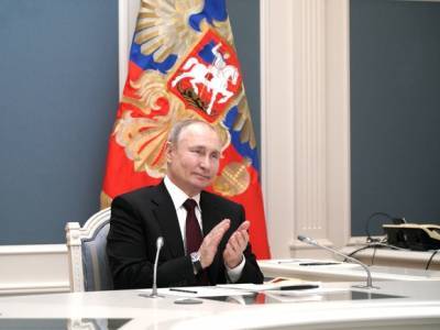 Путин «на всякий случай» положил перед сном градусник на тумбочку