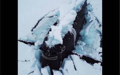 «Это страшно!»: иностранцев шокировали и восхитили подводные лодки, пробивающие лед при всплытии в Арктике