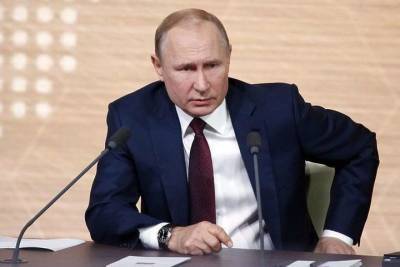 Путин заявил, что после вакцинации положил на тумбочку градусник