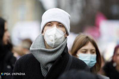Маски на улице нужно носить – заявление украинского ученого
