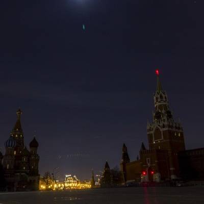 Освещение более 2 тыс. зданий в Москве отключили в "Час Земли"