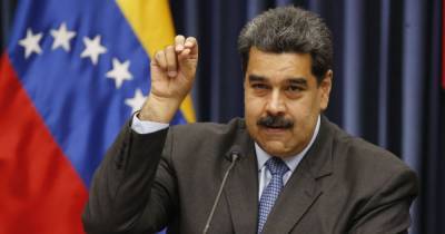 Президент Венесуэлы заявил о "чудо-лекарстве" от коронавируса и попал в "бан" в Facebook