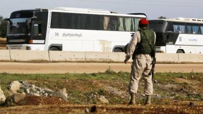 Боевики закрывают выход граждан через пункты пропуска в Сирии