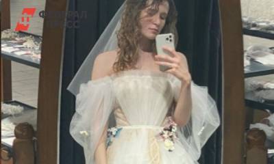 «Жених тот же»: Монеточка отметила свадьбу во второй раз