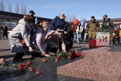 Митинг «Вахта памяти» прошел в парке Победы в Казани