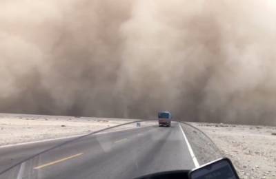 На Китай обрушилась песчаная буря