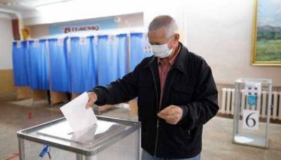 Началось голосование на довыборах в Раду в Донецкой и Ивано-Франковской областях