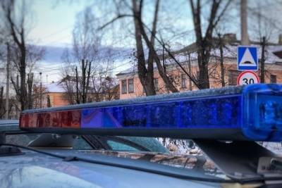 Нетрезвый водитель Фольксвагена врезался в иномарку и съехал в кювет в Тверской области