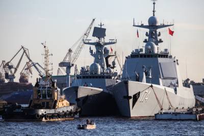 Схему хищений топлива с кораблей военно-морской базы раскрыли в Петербурге