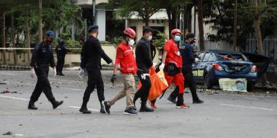Теракт в Индонезии: не менее 14 человек получили ранения в результате взрыва возле храма