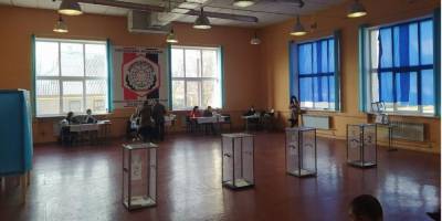 Довыборы в Раду в двух округах: наблюдатели зафиксировали первые нарушения