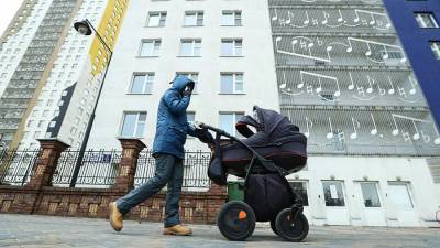 Россияне назвали наиболее благоприятный возраст для рождения первого ребенка