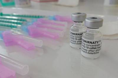 Степанов озвучил сроки возобновления поставок вакцины из Индии