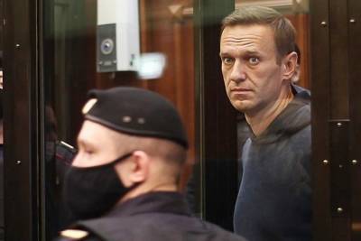 Члены ОНК рассказали о состоянии Навального. Он попросил лекарство