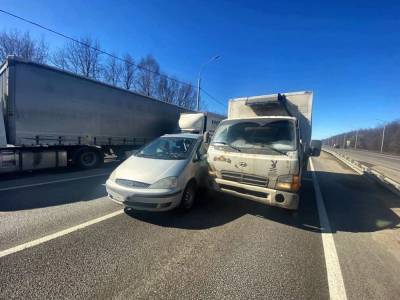ДТП с четырьмя автомобилями случилось на подступах к Липецку