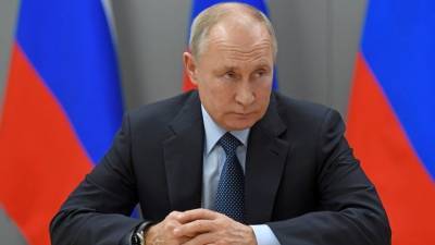 «Никому не говорю»: только лечащий врач знает, какой вакциной привился Путин