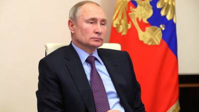 «Это несерьезно»: Путин прокомментировал отказ от вакцинации на камеру