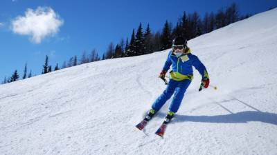 СК расследует смерть лыжника в горах Мурманской области