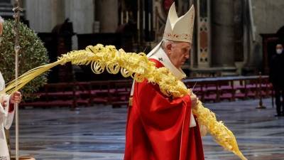 Папа Франциск провел вторую службу Пальмового воскресенья в условиях пандемии