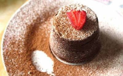 Рецепт шоколадного пудинга дома: нереальная вкуснятина испеченная в духовке