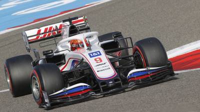 "Формула-1". Никита Мазепин разбил машину в Бахрейне