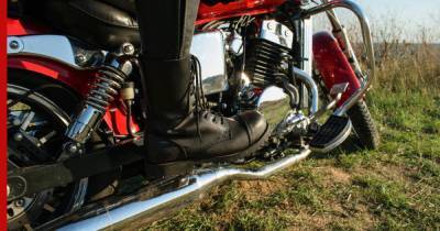 Выбрать безопасную обувь мотоциклистам помогут советы экспертов